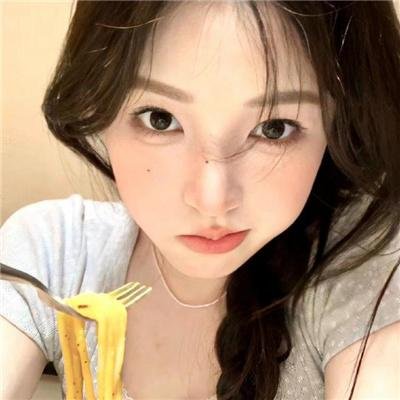 女子高中生