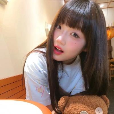 玉女桃花满堂红